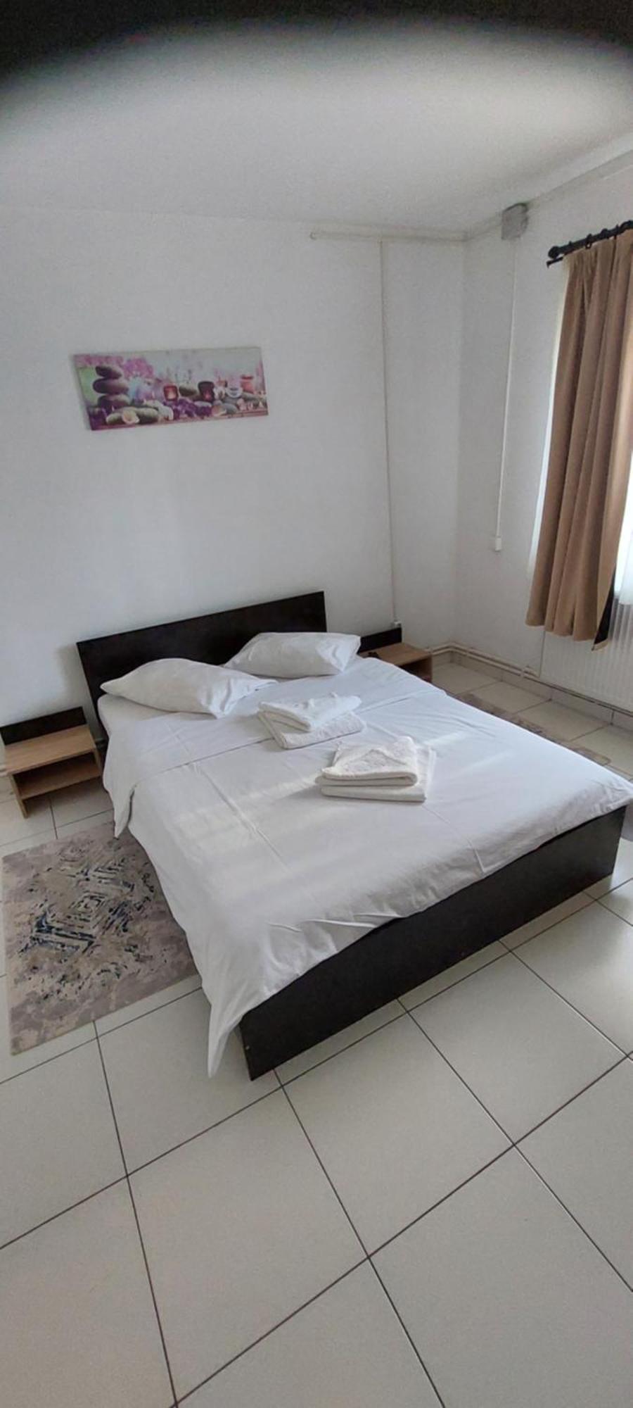 Apartament Octav Deva Luaran gambar